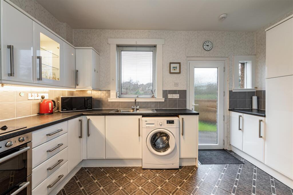 1 Glenburn Avenue Newtown St Boswells 17.JPG