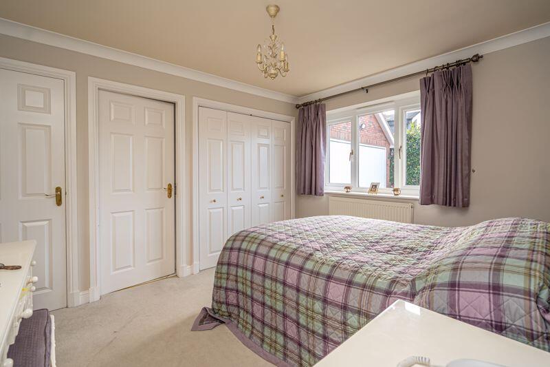 Photo 36