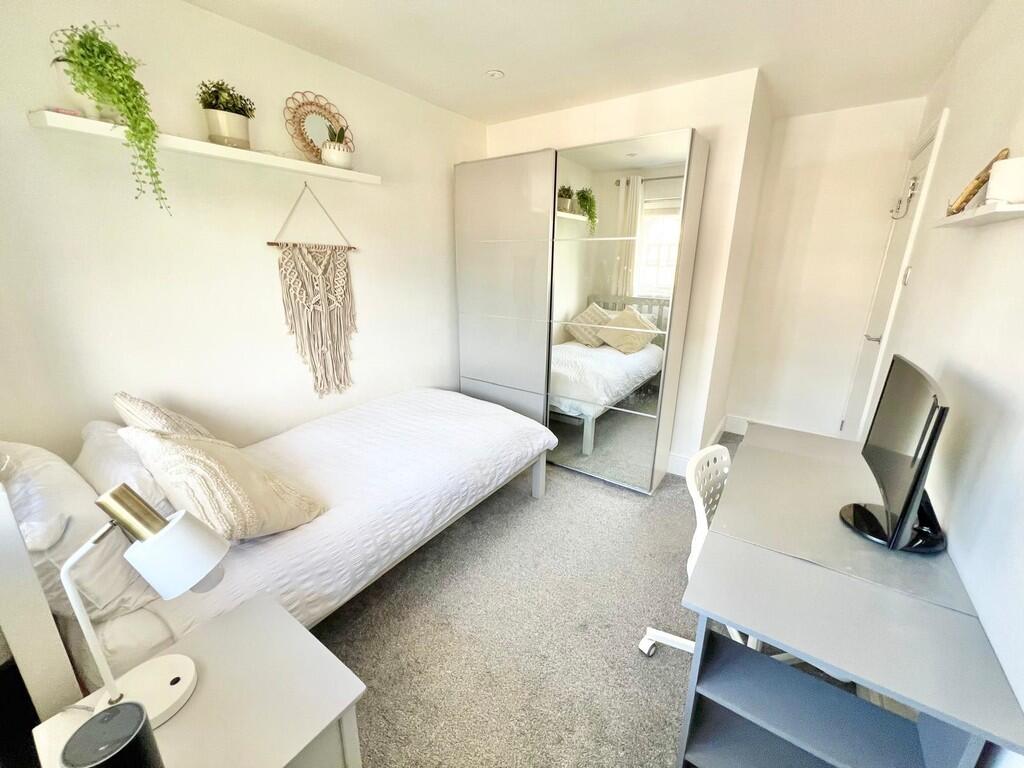 WhatsApp Image 20...