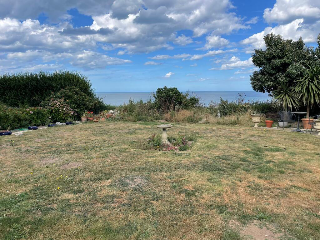 24 T202509031626.jpg