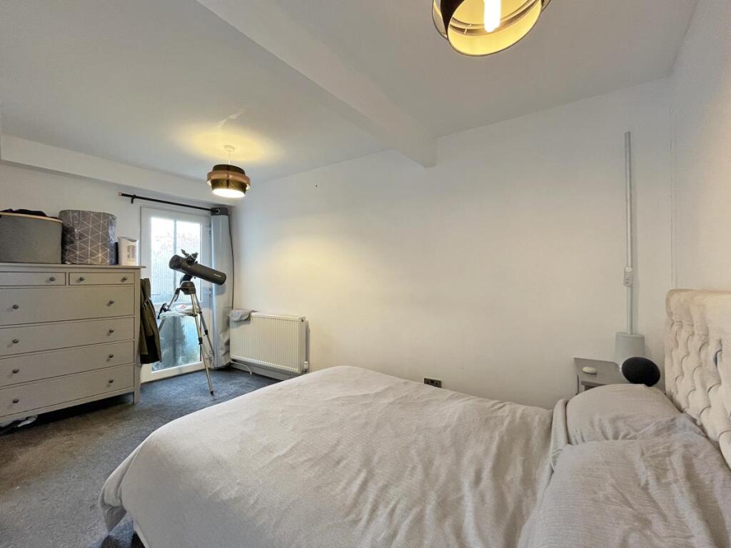 Mardon Close 15 - Annexe Bedroom.jpg