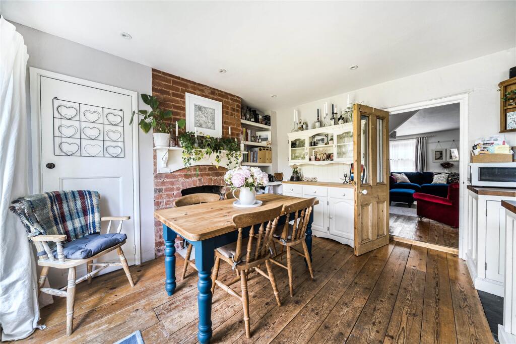 Dining  Area