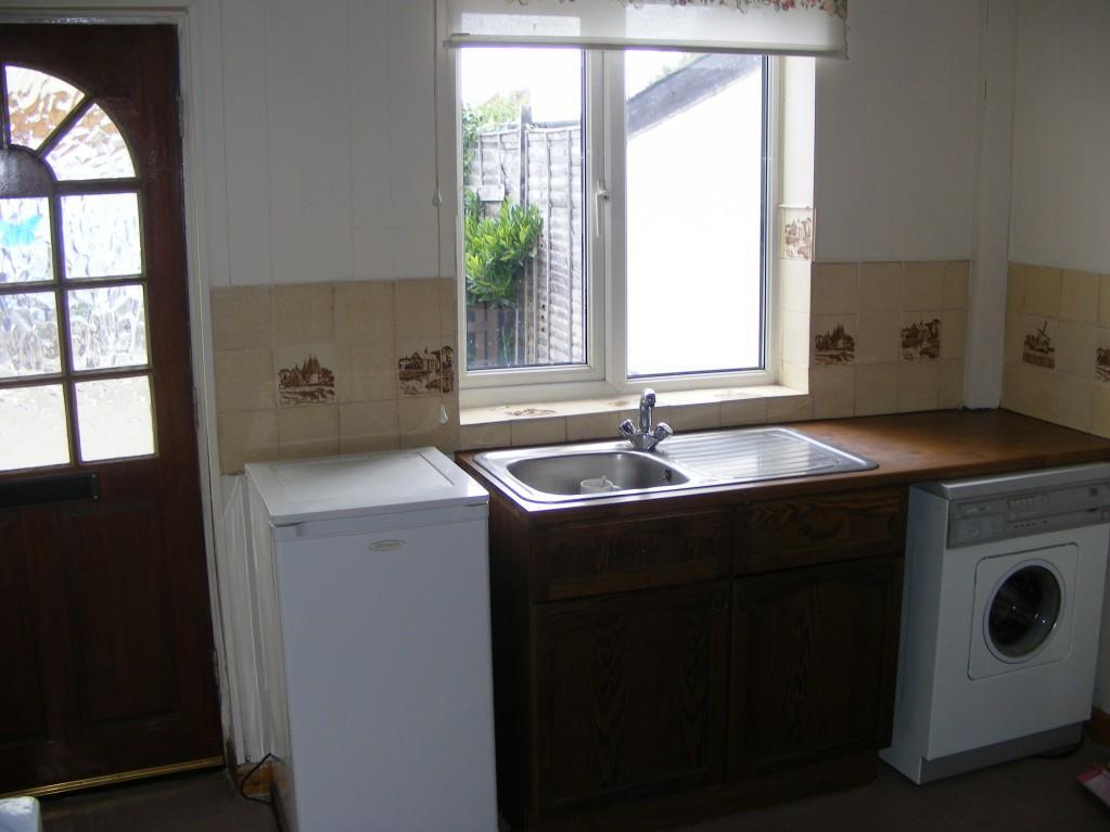 Kitchen T202505281547.jpg