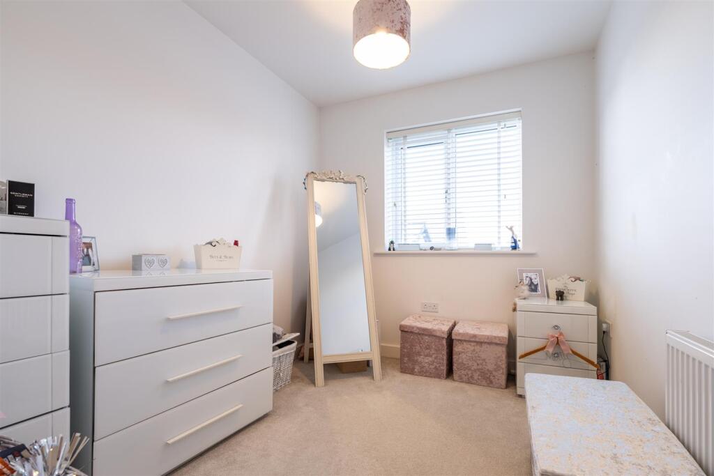 Bedroom 2 .jpg
