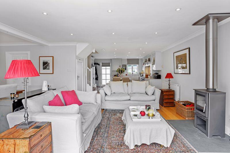 lounge 2