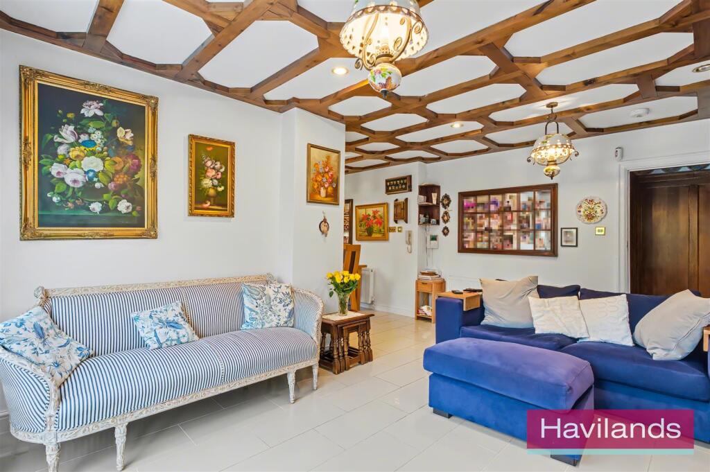 Cannon Hill N14 7DJ-34.jpg