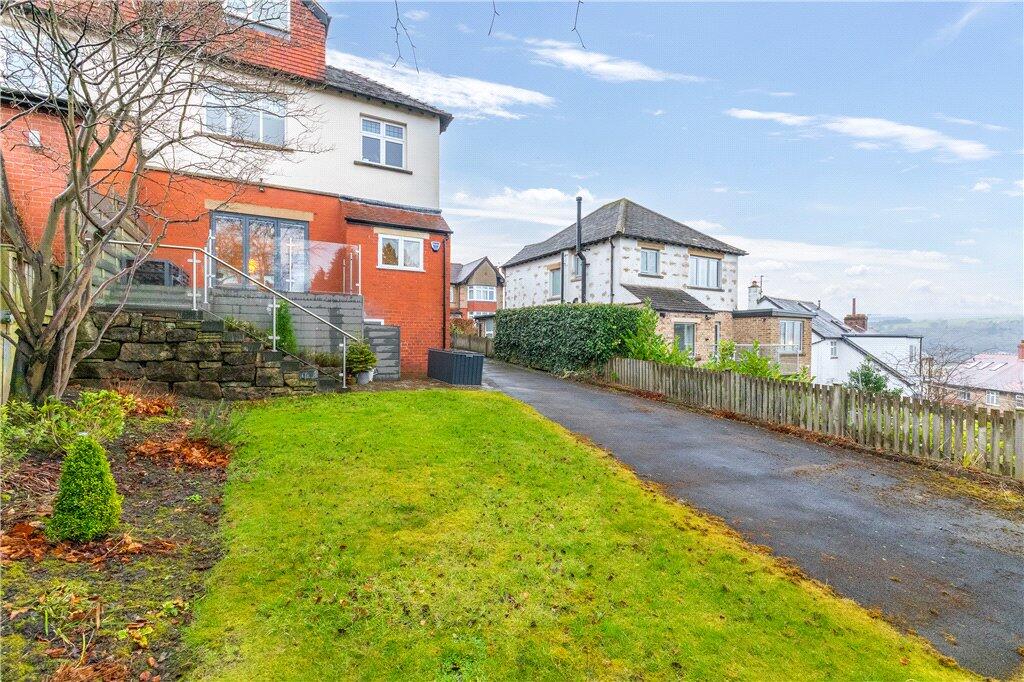 Garden &amp; Parking