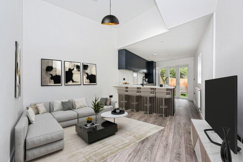 Lounge/Kitchen