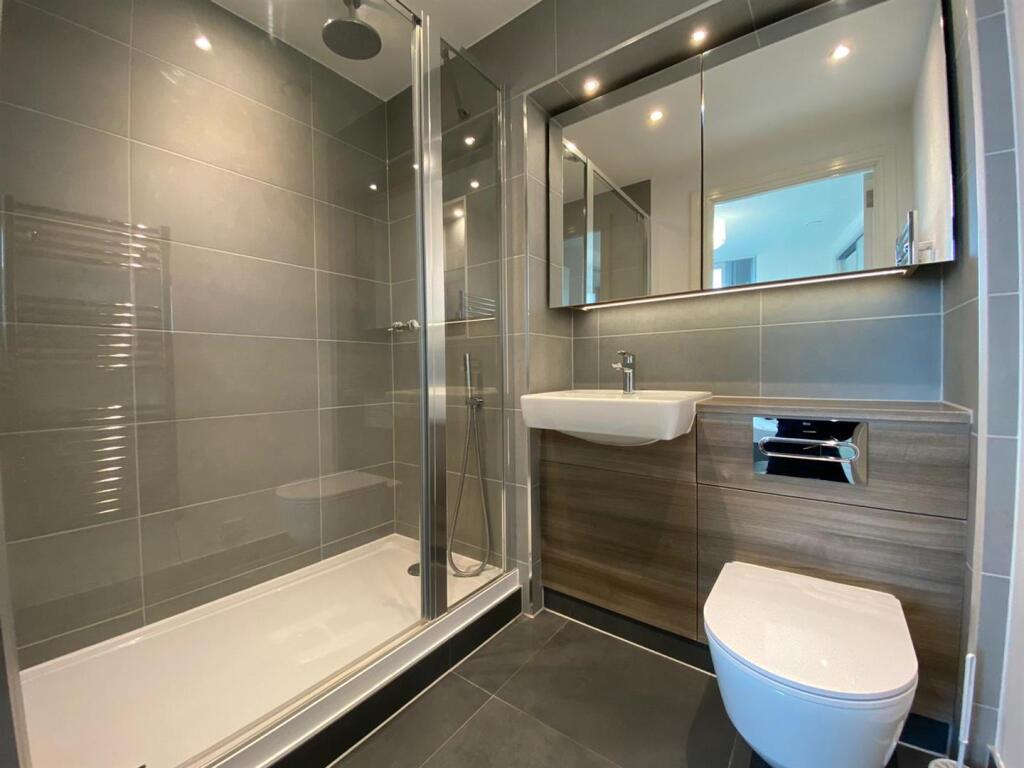 Ensuite