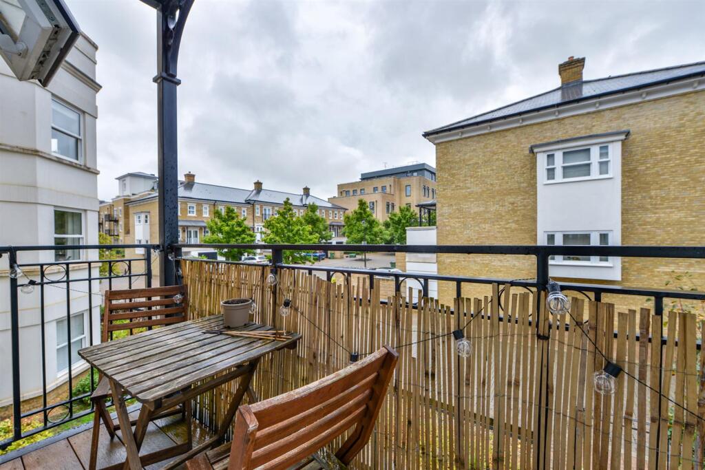 Henrietta Place Tunbridge Wells17.jpg