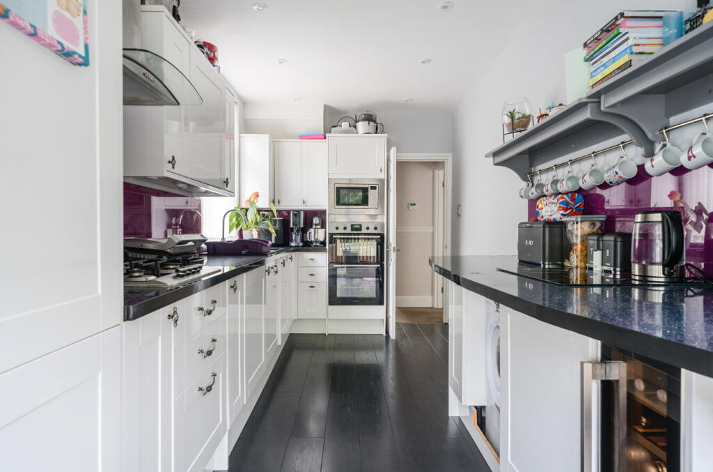 1332259-11-6890a0...