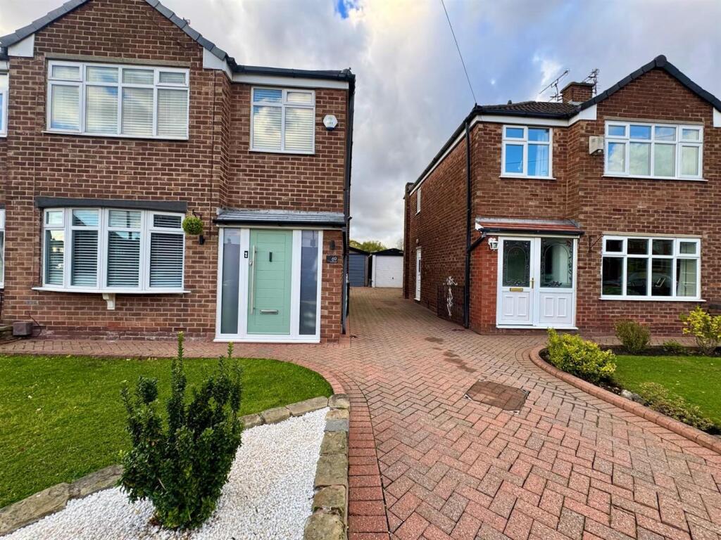 WhatsApp Image 2025-10-28 at 15.30.07 (5).jpeg