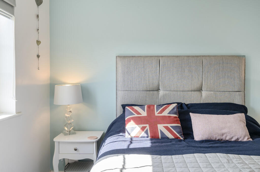 1315837-8-685e62f...