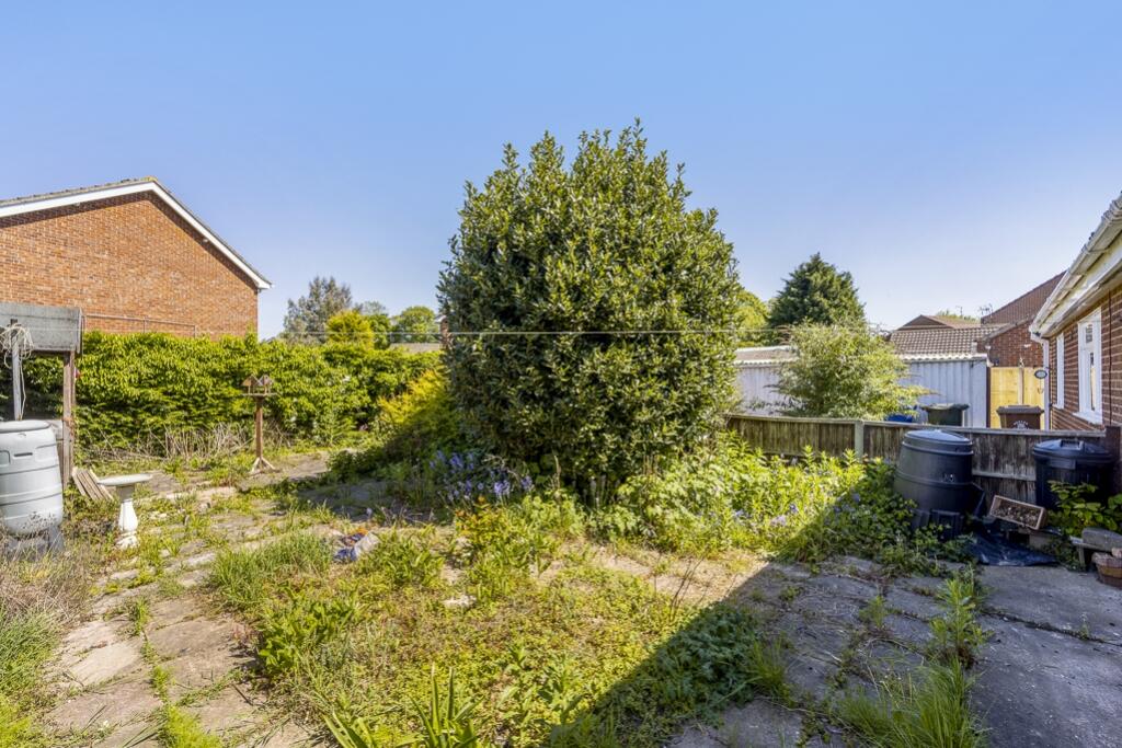 5 Franks Close (Kirton)-8