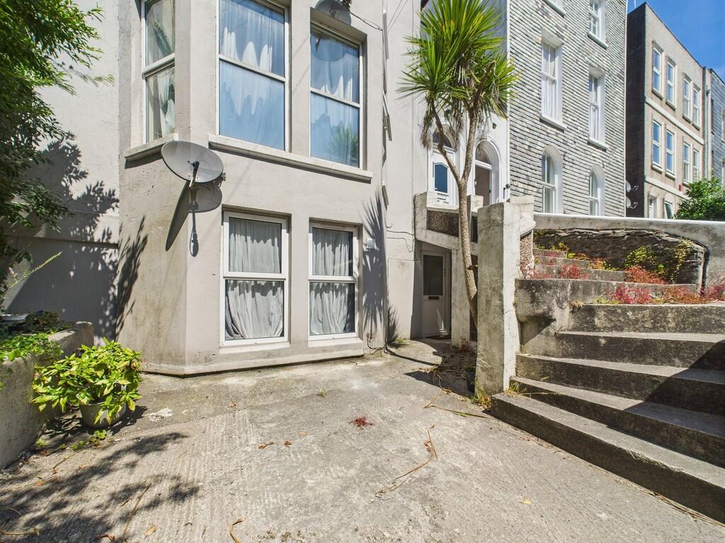 CAM02089G0-PR0523...