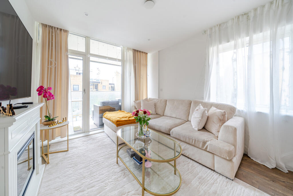 1301674-3-6839bd3...