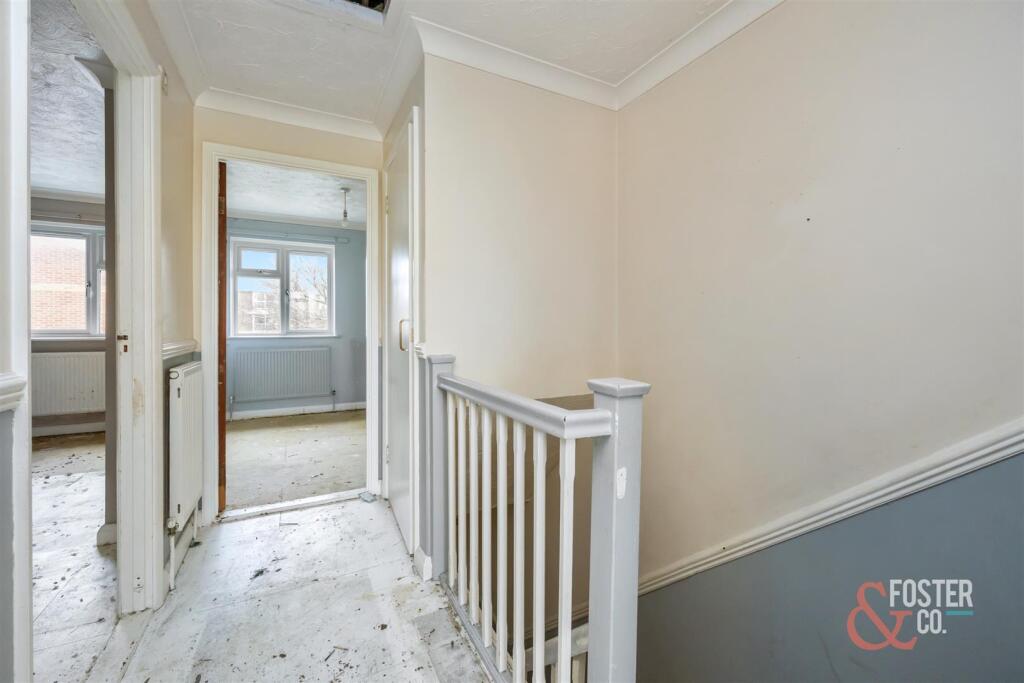 St Floras Close, 9_009.jpg