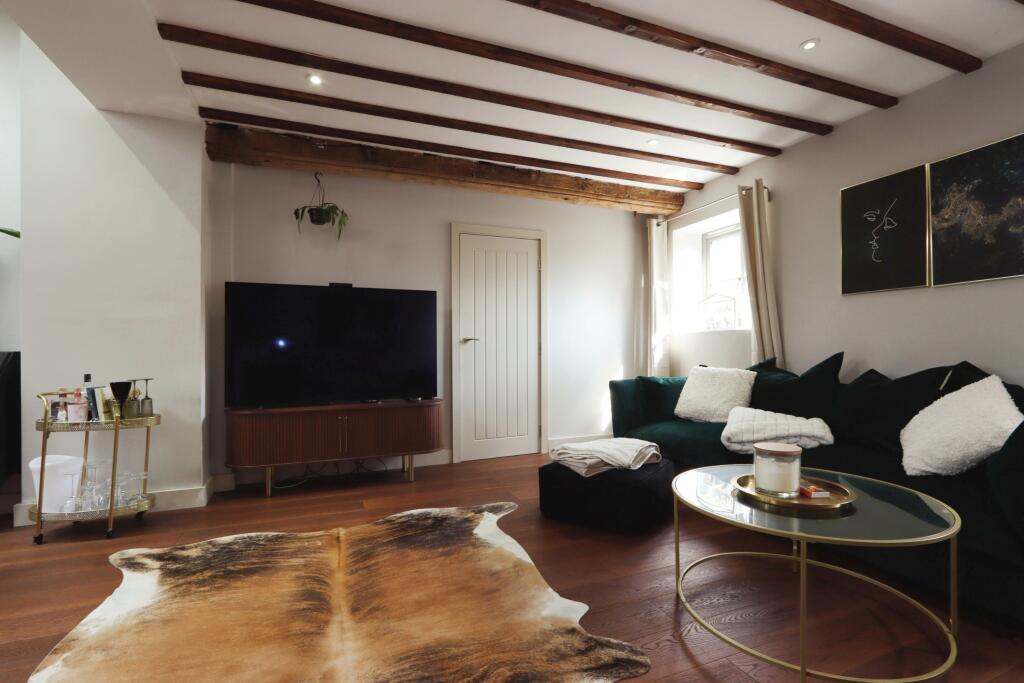 Open Plan Lounge/Diner