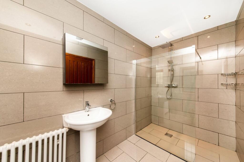 BEDROOM TWO EN-SUITE