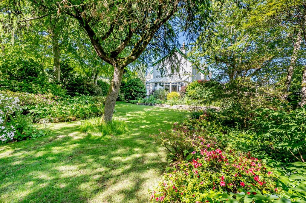 Wrap Around Garden