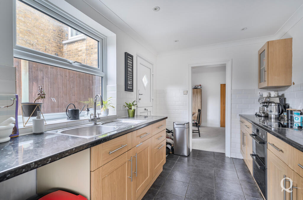 a585f2de-5f21-443...