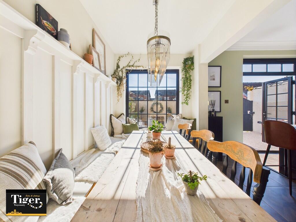 CAM03440G0-PR0391...