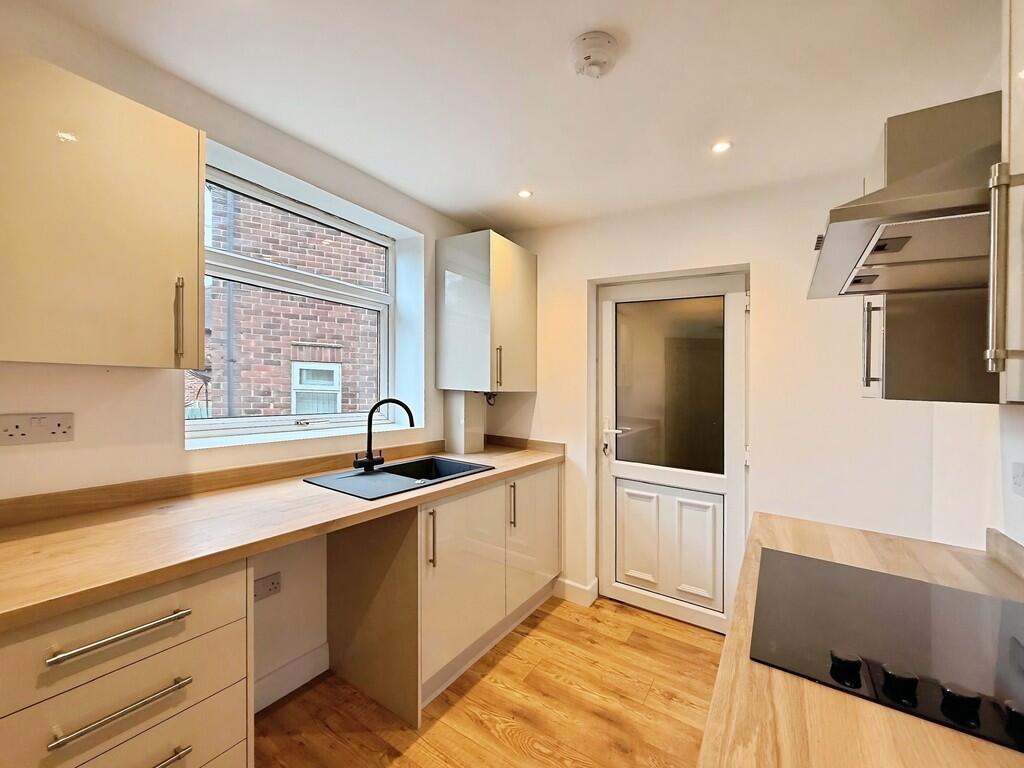 23fb029b-WhatsApp...