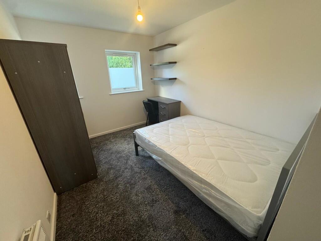 PHOTO-2025-09-08-...