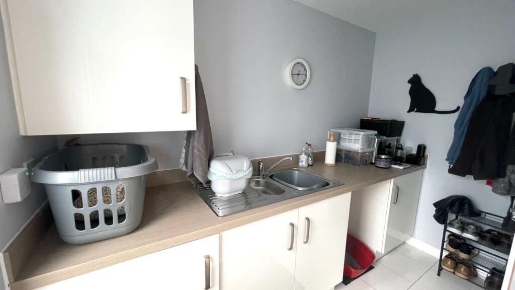 Utility Room.jpg