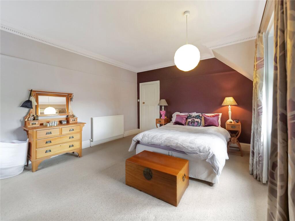 Bed 1
