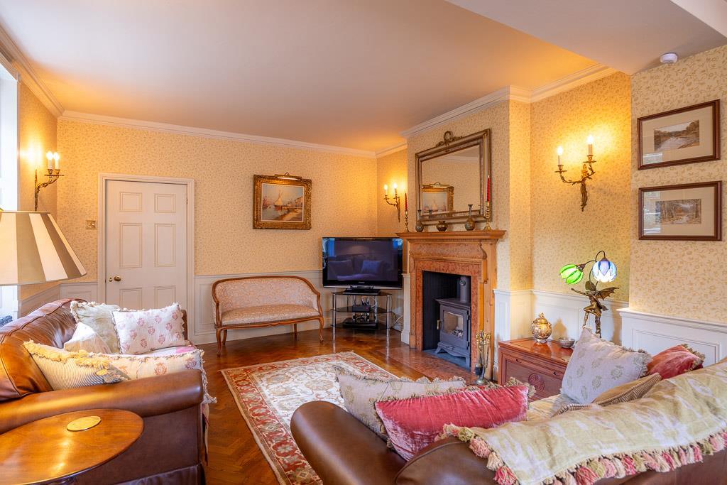 251 High Street-12.jpg