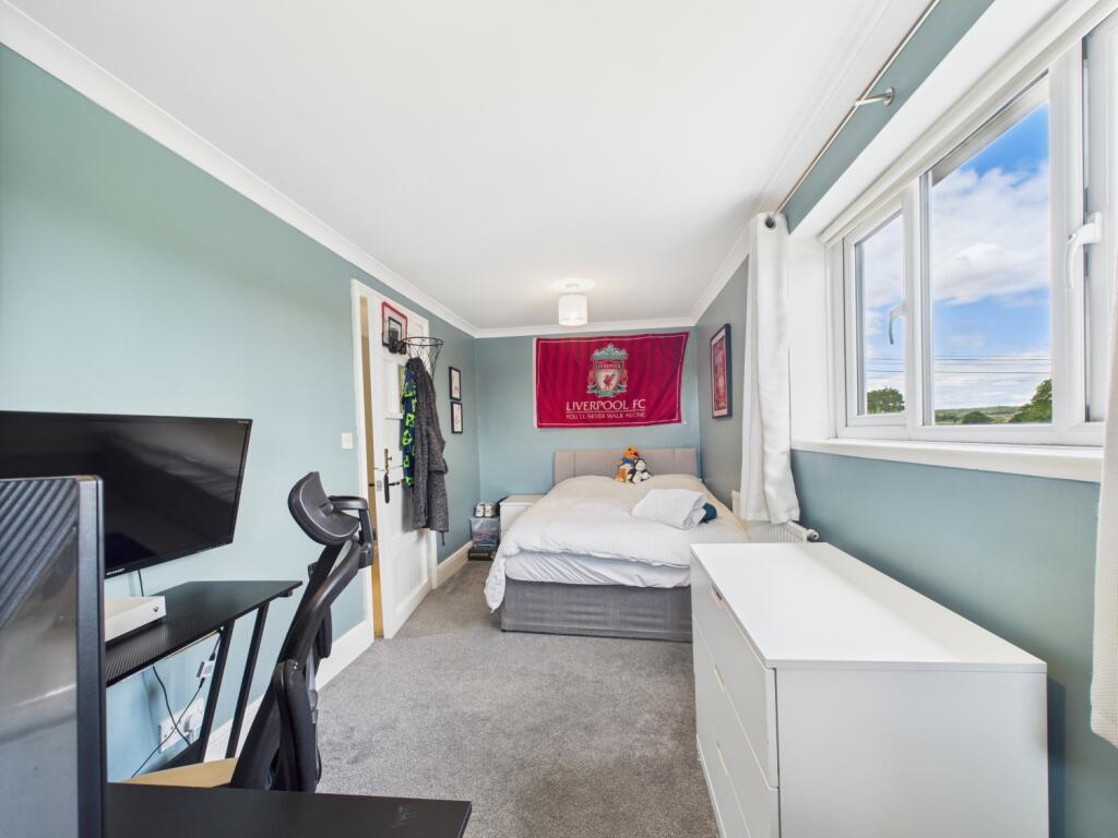 CAM02023G0-PR0150-STILL021