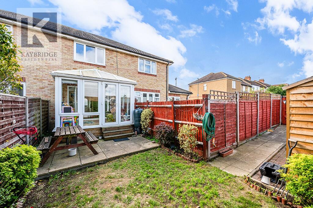 Charminster Road, Worcester Park - KT4 8PS