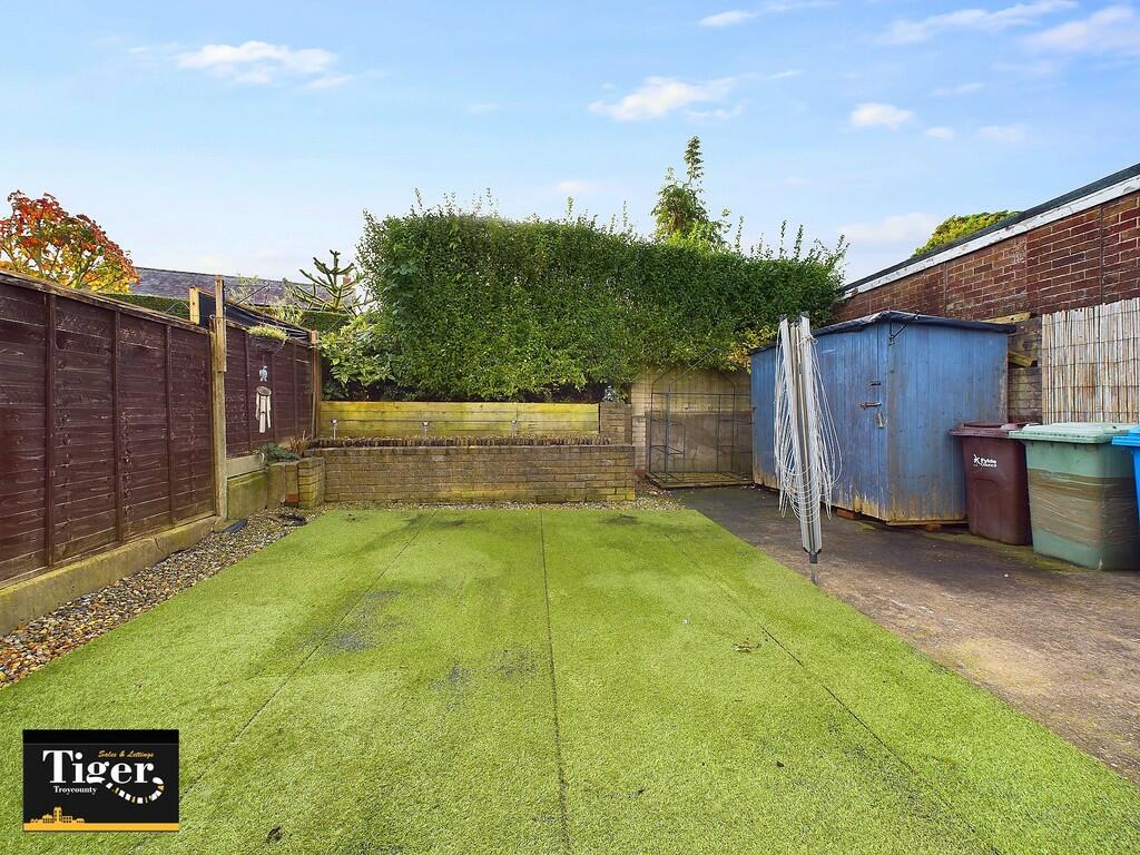 CAM02176G0-PR0401...