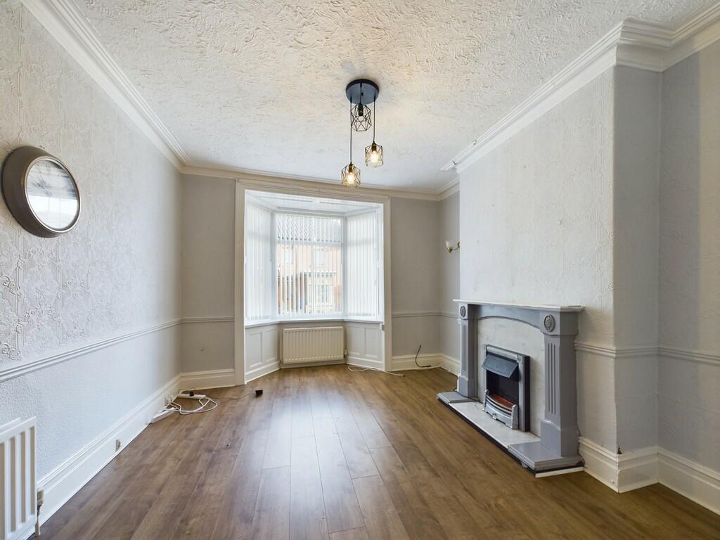 CAM01835G0-PR0116...