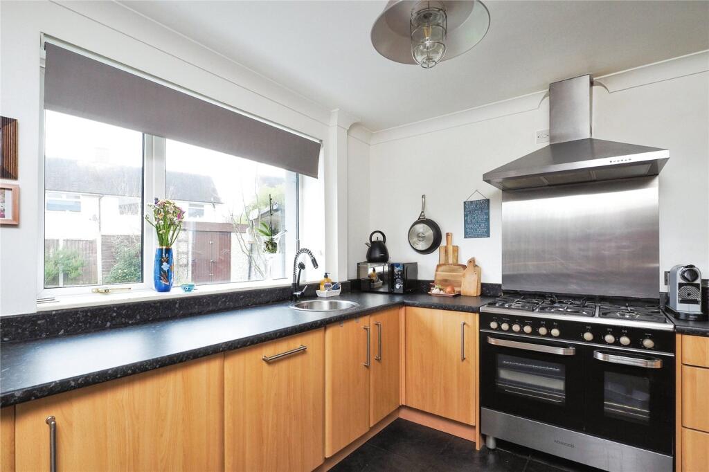 Fitted Kitchen