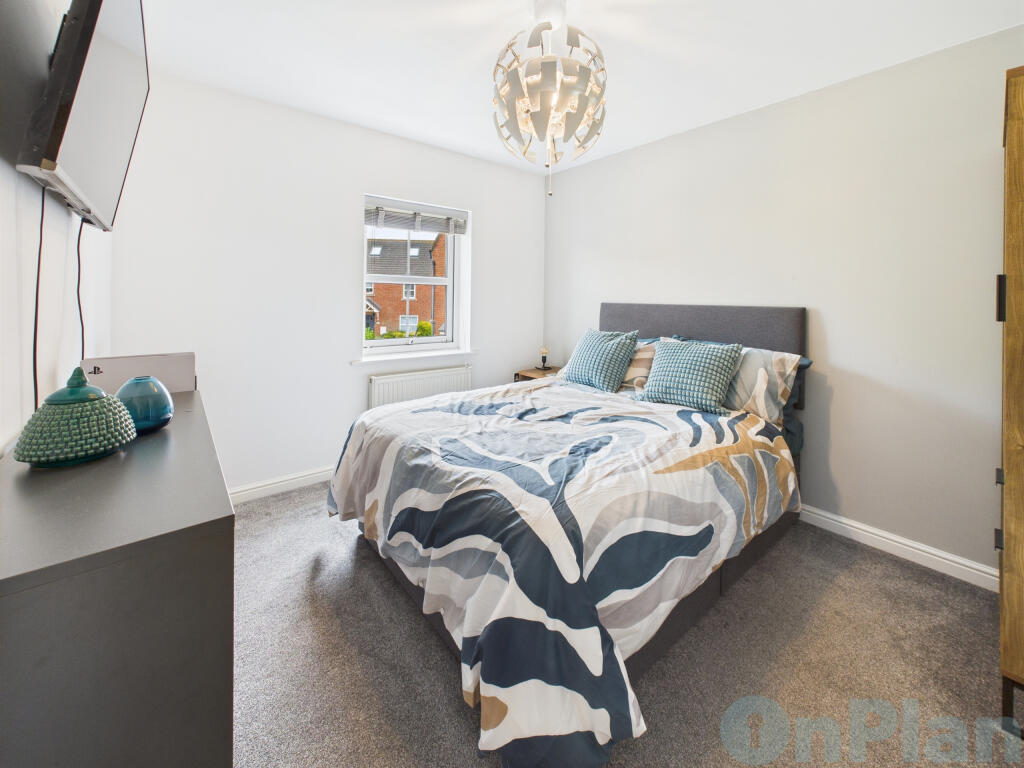 CAM04024G0-PR0029-STILL006