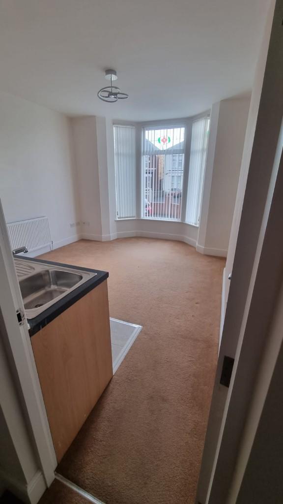 Kitchen/ Living Room