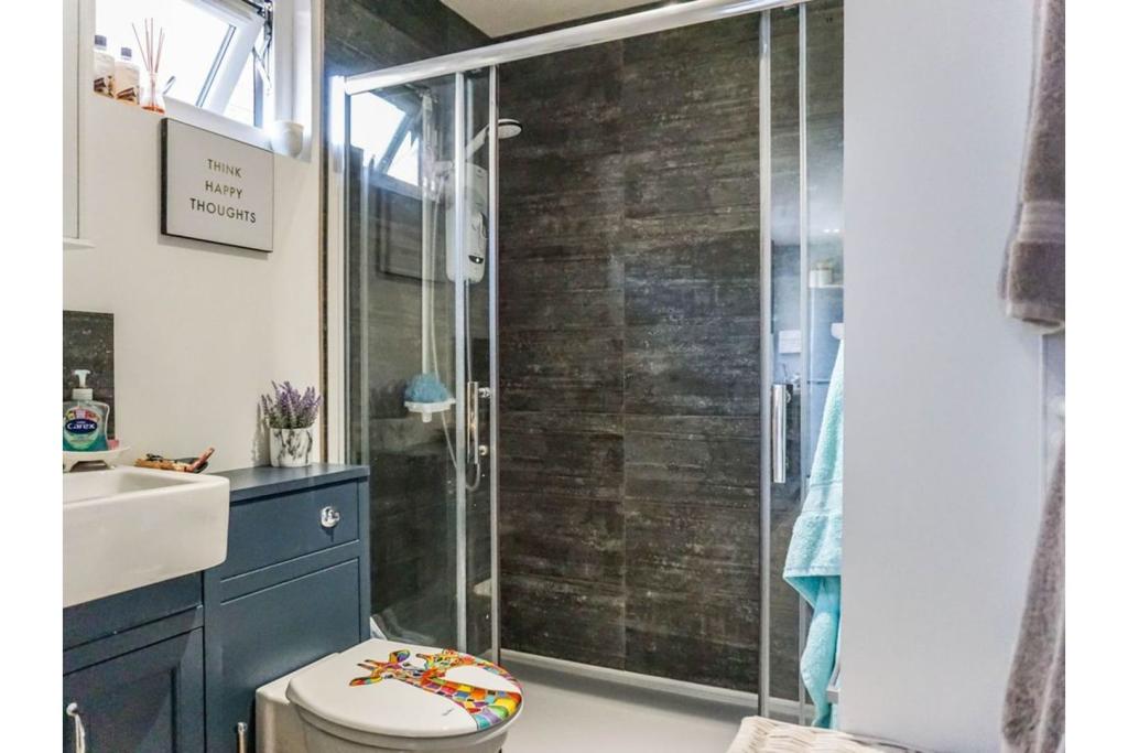 Annexe Bathroom