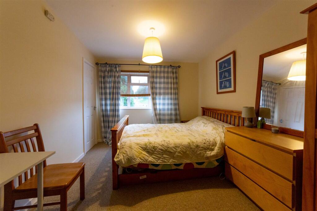 23 Chapel Lane-1.jpg