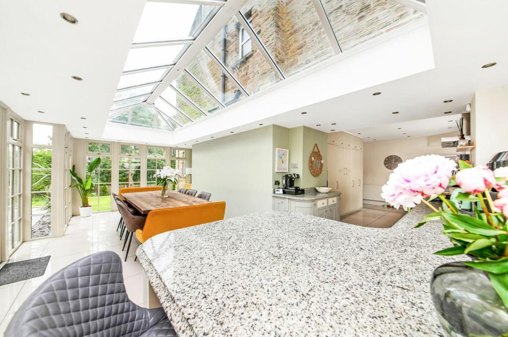 DINING LIVING KITCHEN