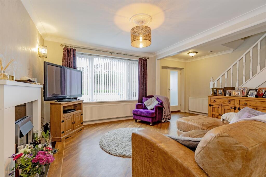Reception Room-1.jpg
