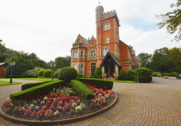 Flat 9 Singleton Hall, Lodge Lane, Singleton, Poulton-le-Fylde, Lancashire, FY6 8LT