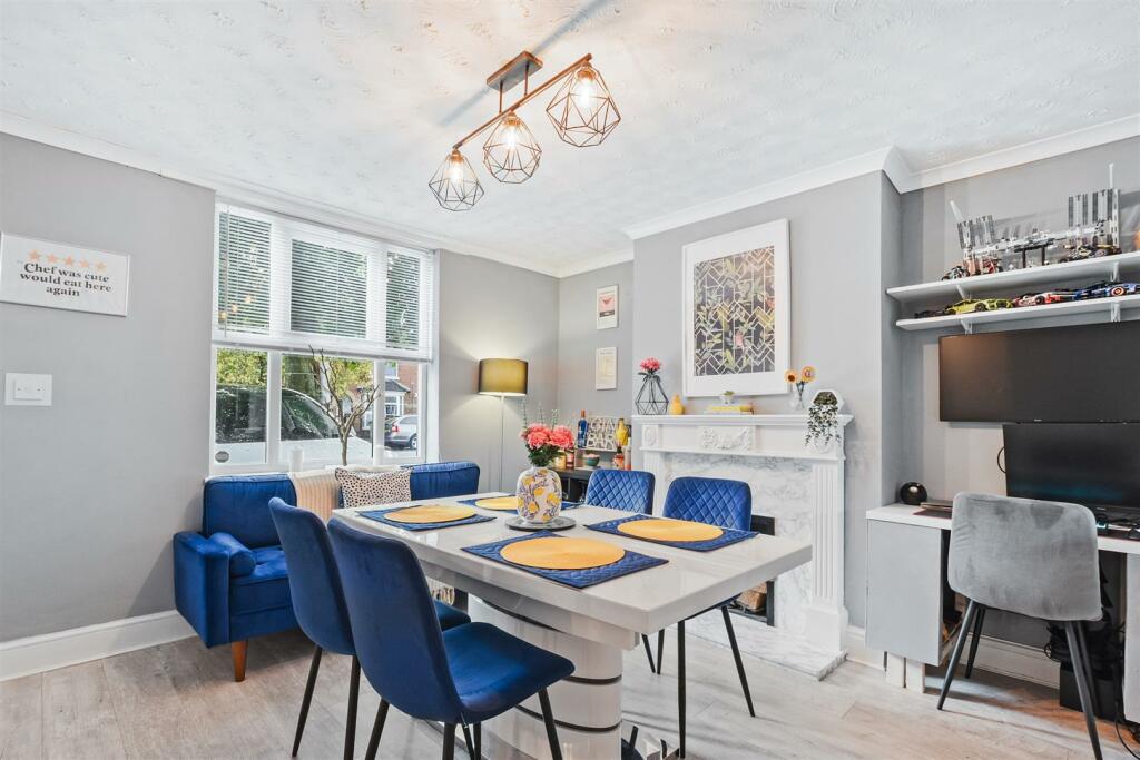 73IrthlingboroughRd14.jpg