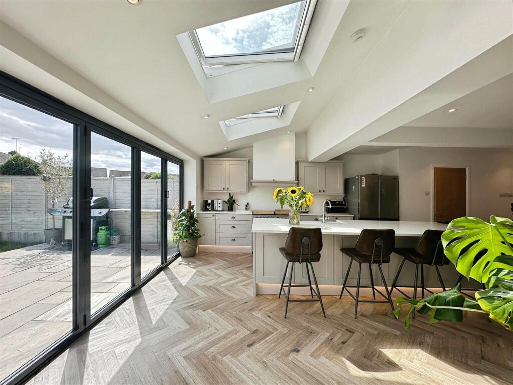 53138abc--401F-852E-7E09E92759D7-61268-000013EA989