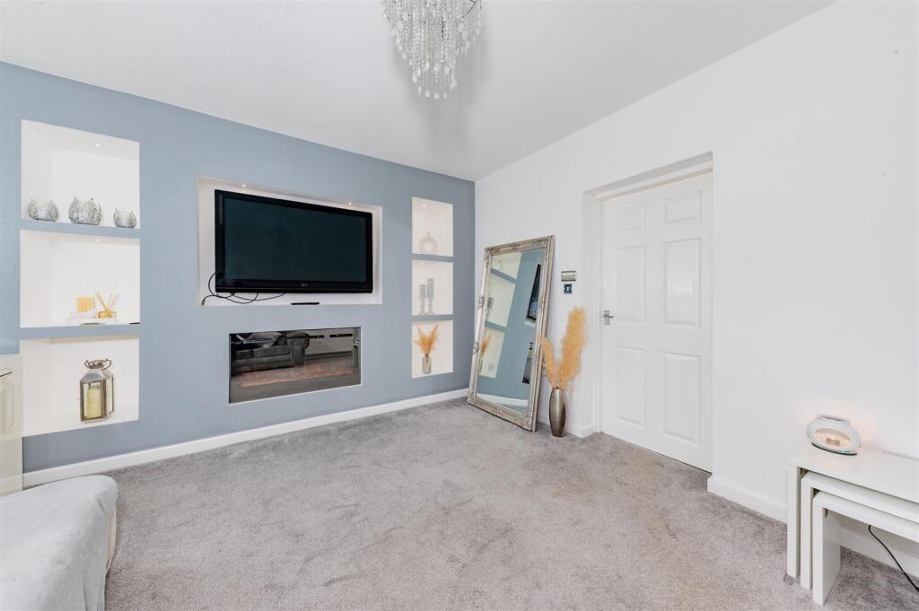 GL 20 Balerno Street Dundee-10.JPG