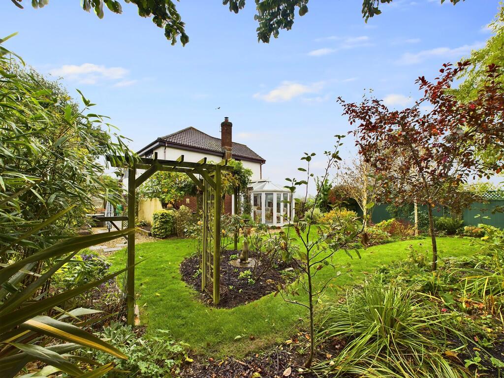 CAM03522G0-PR0151...