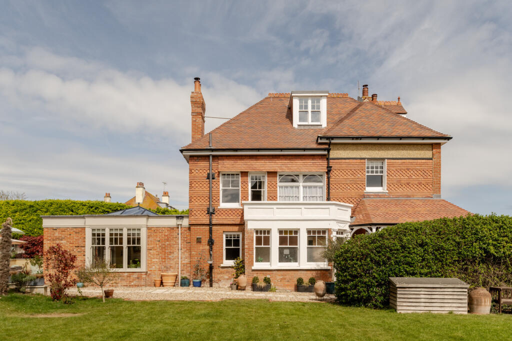 278132 - 20250414-FORDYCE_BROADSTAIRS-53_HI_RES...