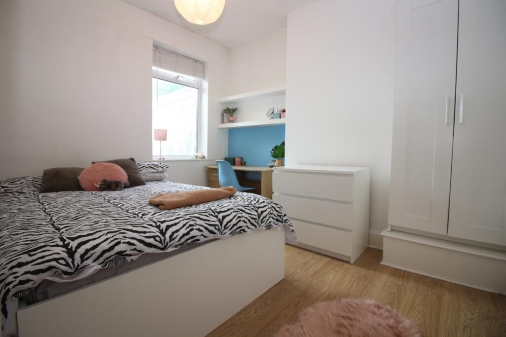 Call 02920 454555 to secure your viewing_5