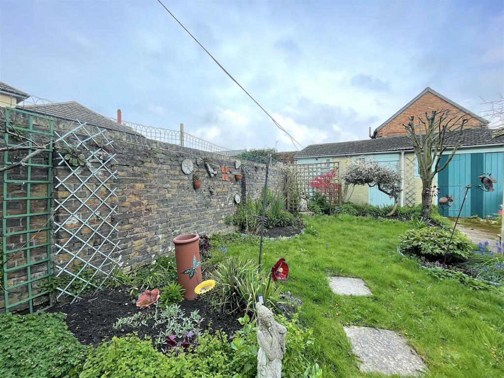 Garden (7).jpeg